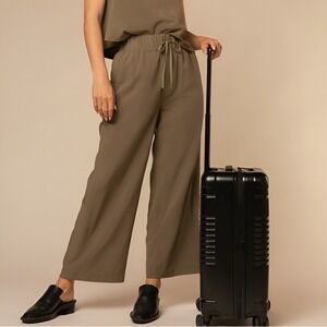 Wayre Fern Green Cruiser Wide Leg Stretch Pants